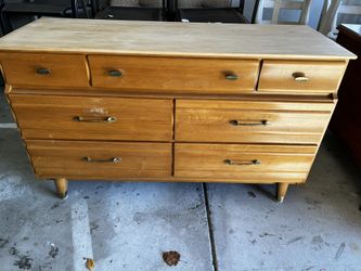 Mid Century Modern Dresser