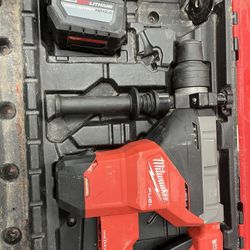 Milwaukee Rotary Hammer Drill (844042-1)