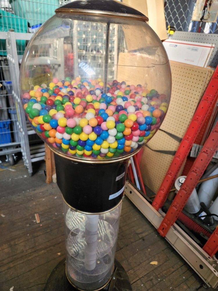 Gumball Machine No Key