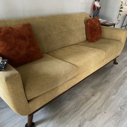 Sofa / Couch 