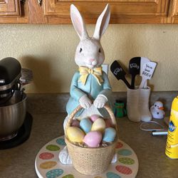 Easter Bunny Statue