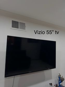 3 Smart TVs