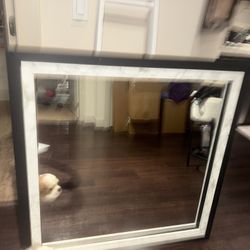 40 X 40 Marble Pattern Mirror From Rooms To Go 