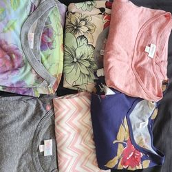 6 Various Small Lularoe Tops 