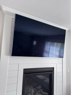 LG 65" TV UJ7700 4K UHD HDR Smart LED