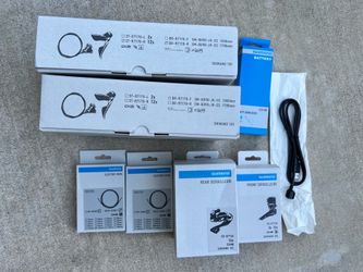 New Shimano 105 Di2 R7170R 7170 Disc 12 Speed Electronic Group Set