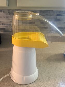 Popcorn maker