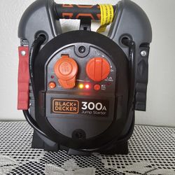 Black & Decker 12 Volt Jump Starter 300 Amps