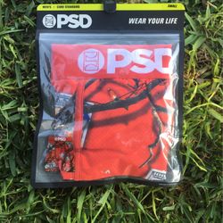 PSD MENS CHRISTMAS TREE