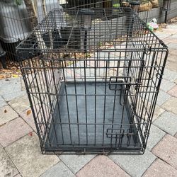 24" Black Wire Dog Crate Cage w/ Tray and Divider