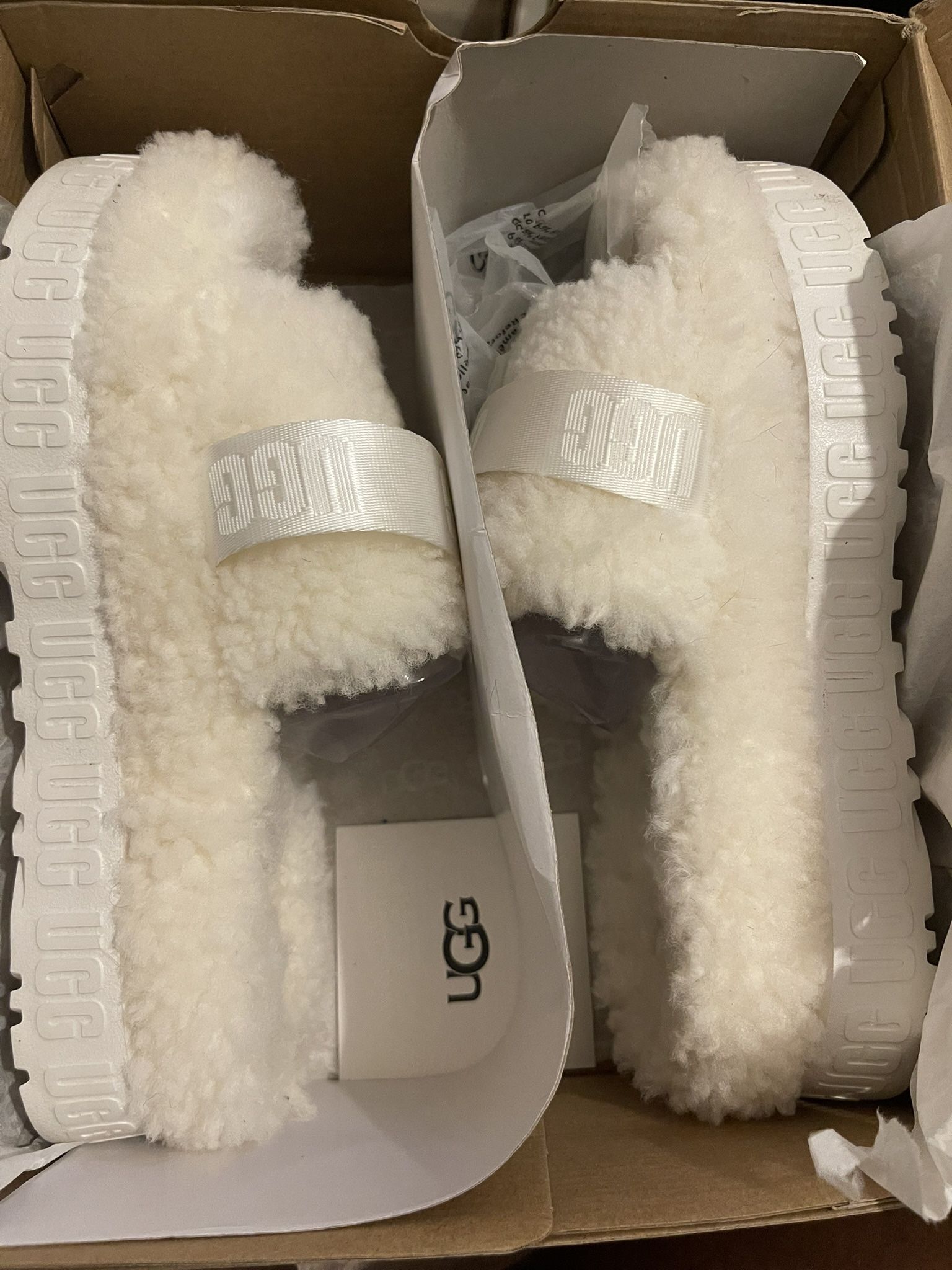 Ugg Slides