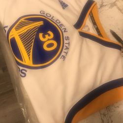 Size L Woman’s $20