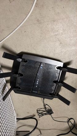 Netrear Nighthawk X6 R8000 Router