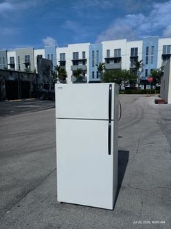 Frigidaire refrigerator