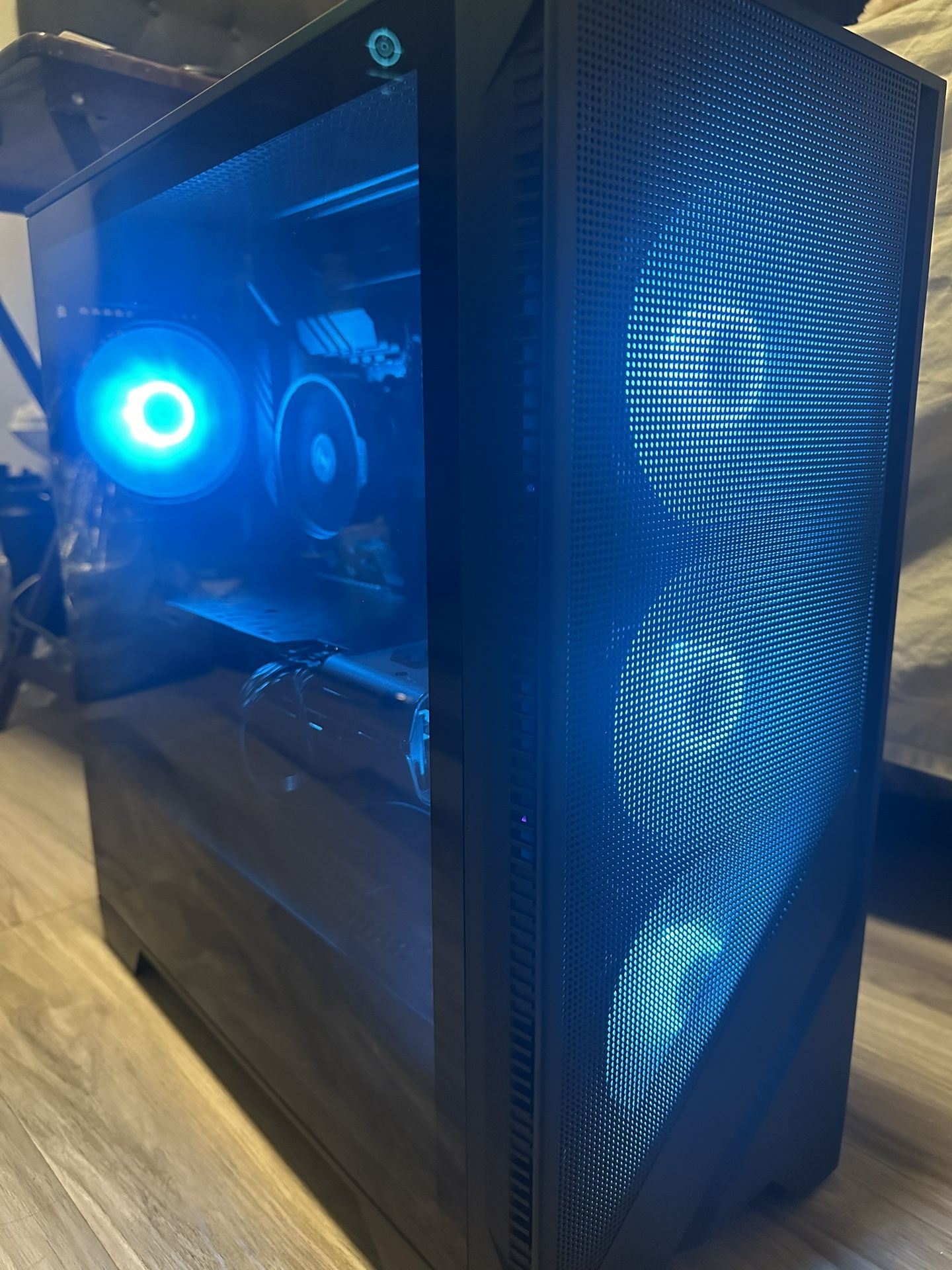 High End Gaming PC |Ryzen 5 5600 | Radeon Rx 6800 16gb |