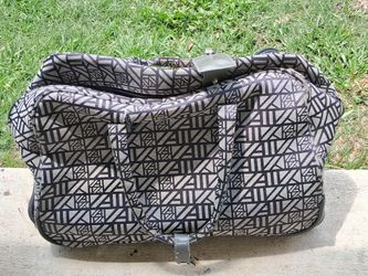 Annie klien large tote  bag on wheels