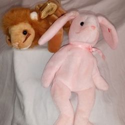 RABBIT & LION BEANIE BABIES
$ 5 EACH
