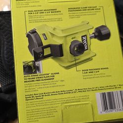 RYOBI Wood/Metal Door Lock Installation Kit with Bi-Metal Hole Saw, Spade Bit, Pilot Bit, and Double Ended Screw Drivng Bit