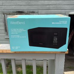Brand New Microwave 