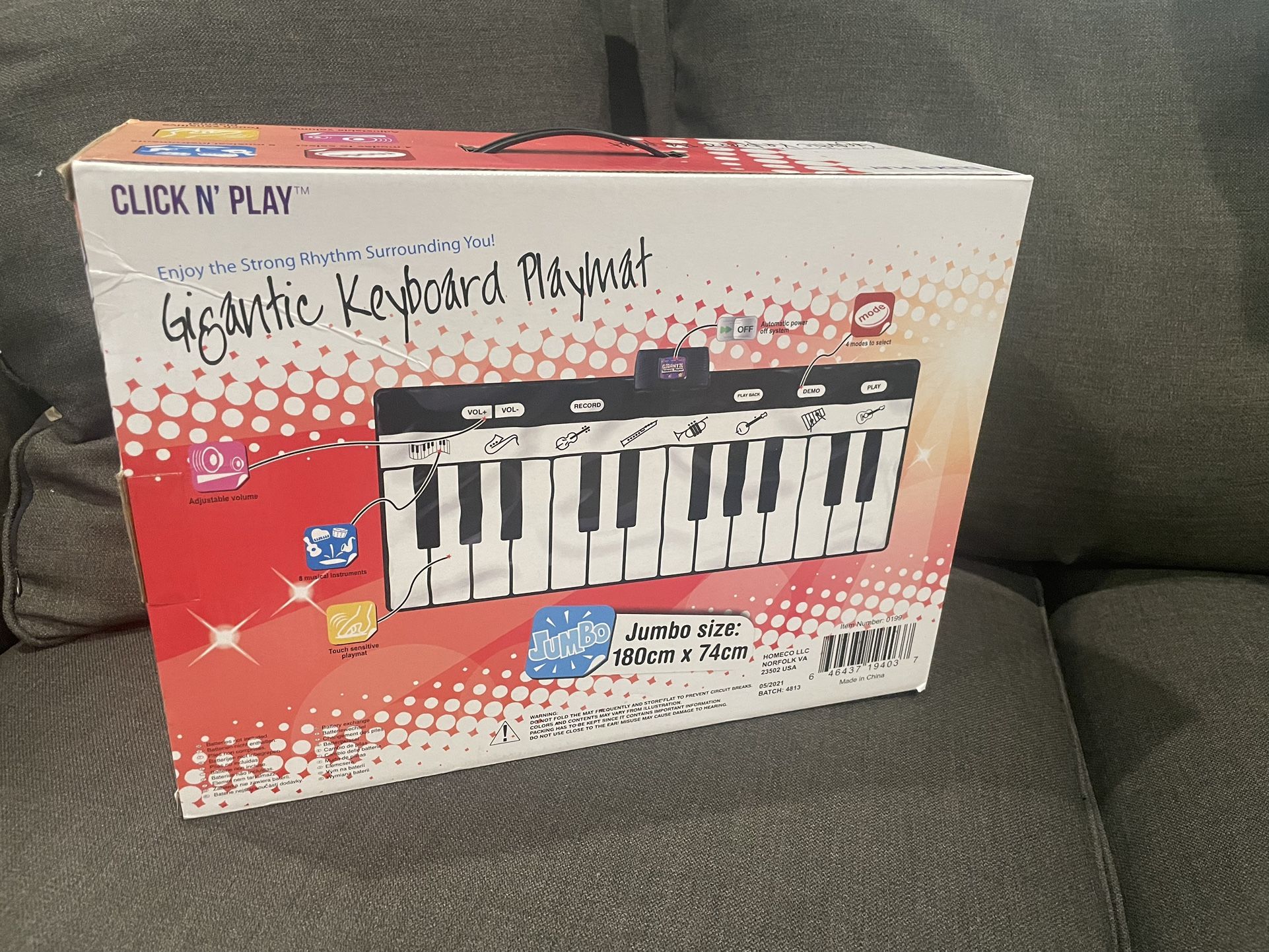 New Click N’ Play Gigantic Keyboard Playmat