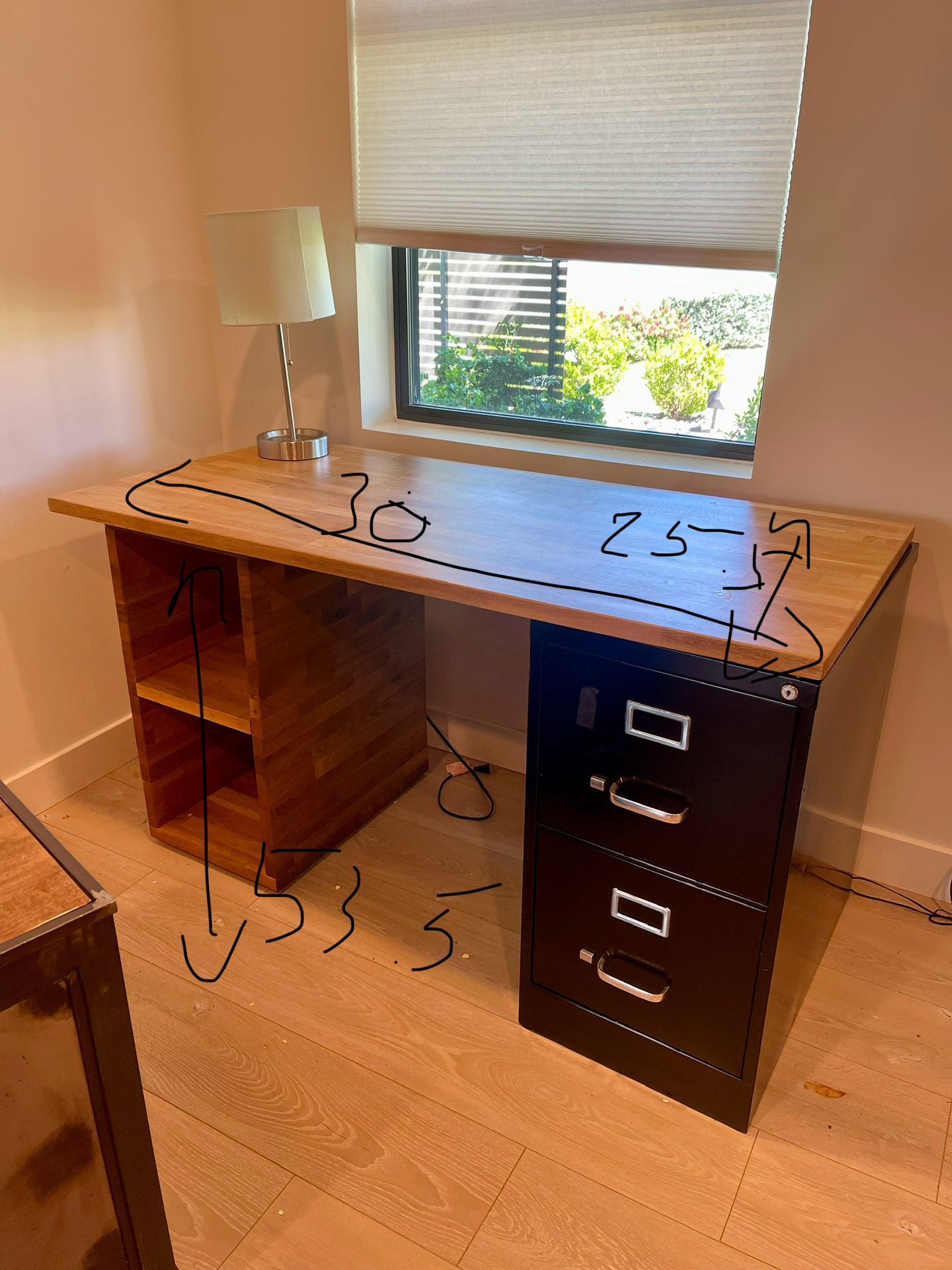 Desk With Filing Cabinet 