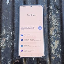 Galaxy S22 Smartphone Unlocked