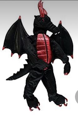 Dragon black and red costume size 5 child warm and great quality 