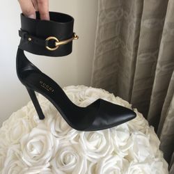 Authentic Gucci Shoes 