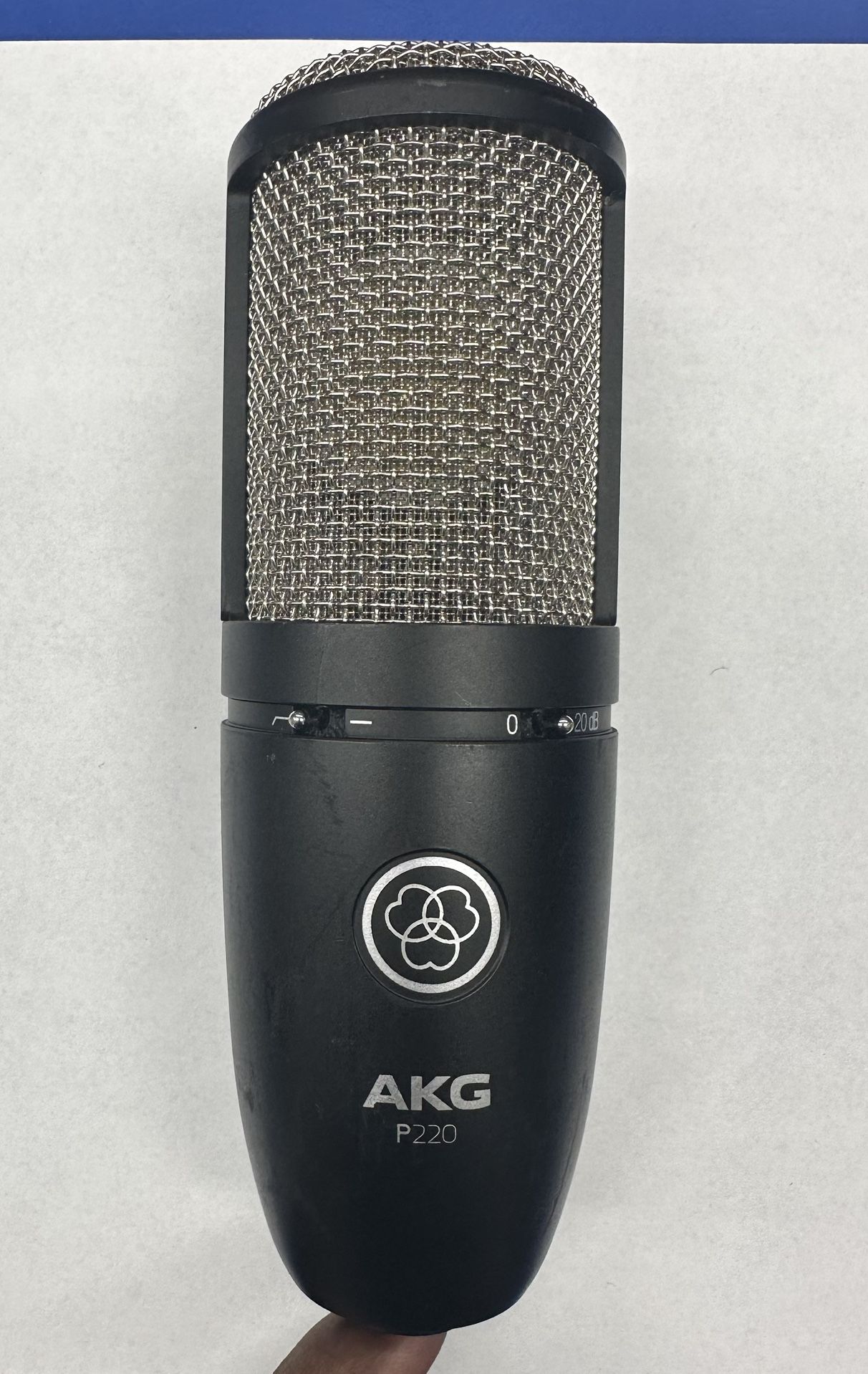 AKG P220 Microphone