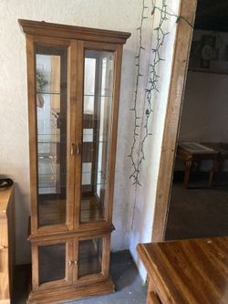 Beautiful Curio Cabinet 