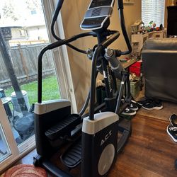 NordicTrack Elliptical — The Gift of Sweat w/o the Gym. FOR SALE. - $500 OBO (Martha Lake)