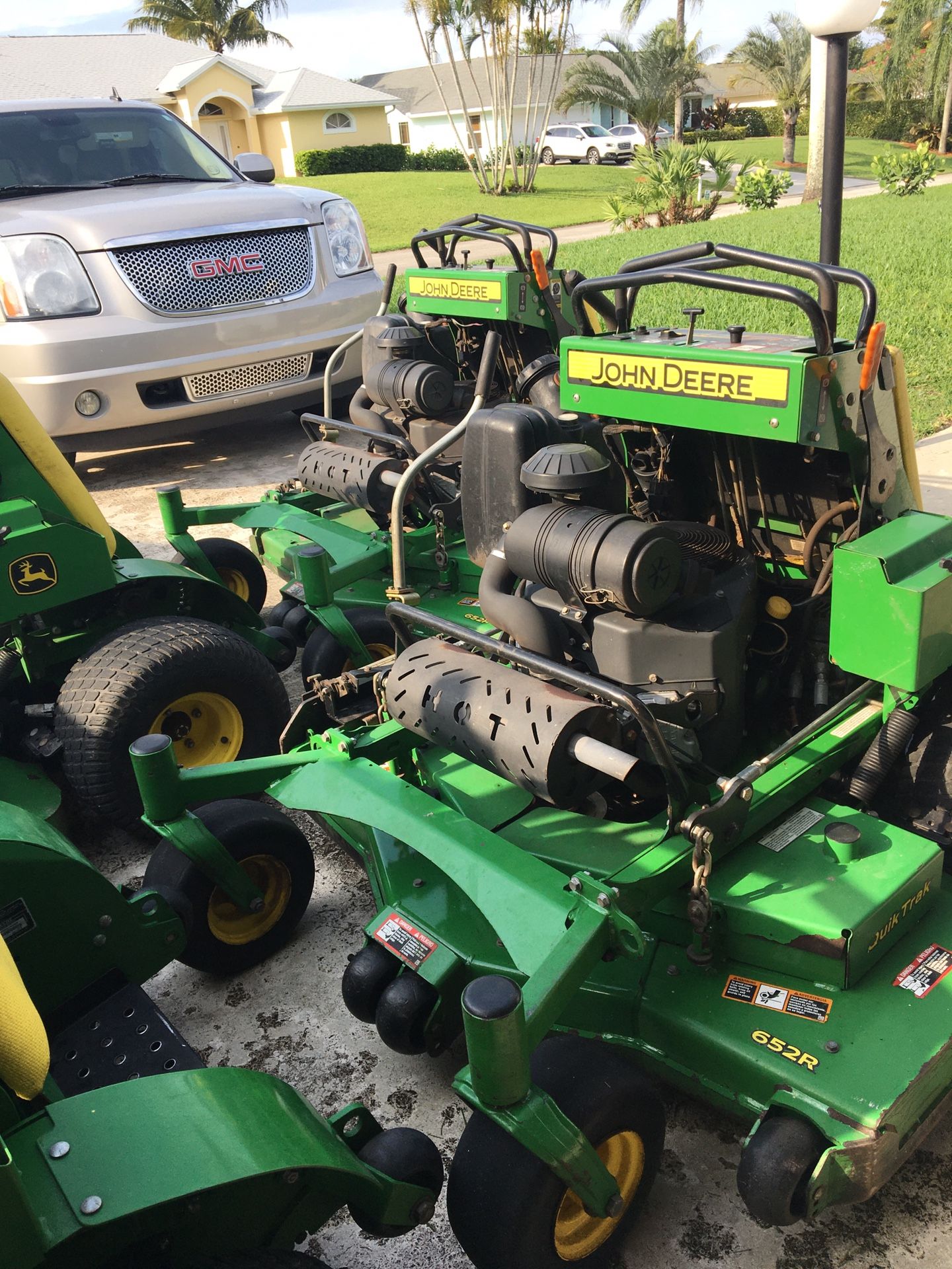 John Deere stand on mowers very clean well maintenance with Quick shoot