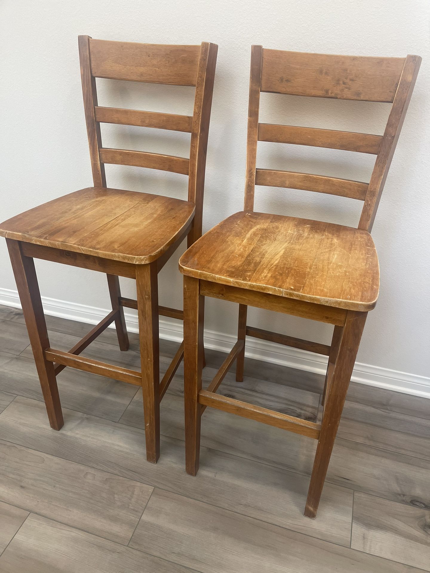 Wood Bar Stool