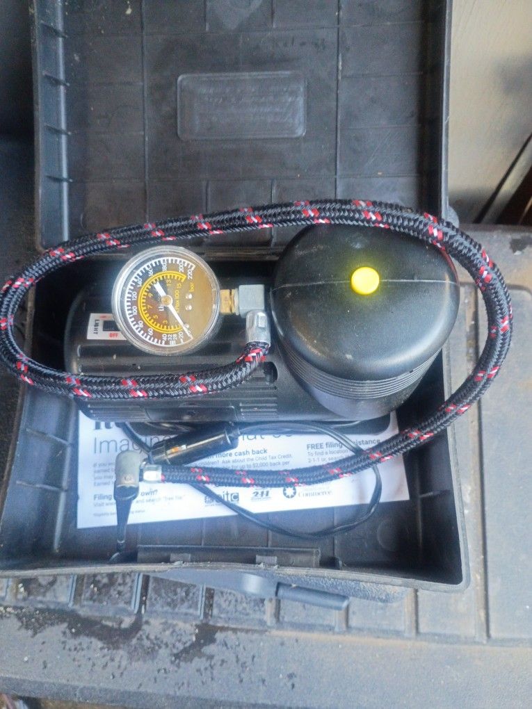 Deluxe Air Compressor Brand New