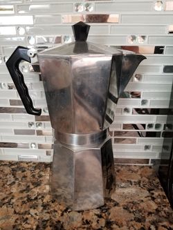 Coffee pot