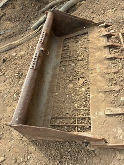 bobcat screen bucket