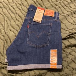 Levi Shorts