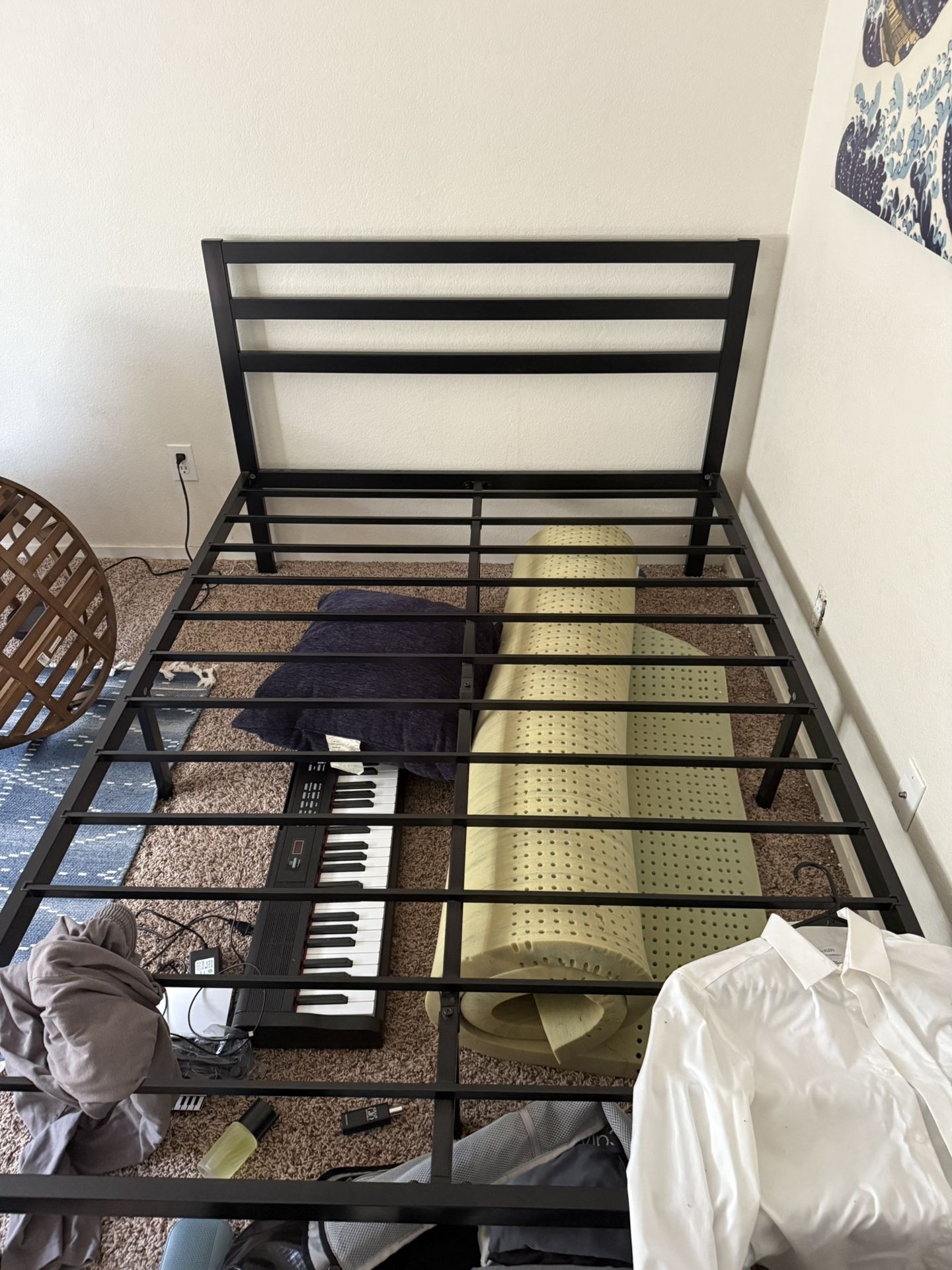 Black Metal Bed Frame, Full Sized