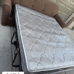 Sofa Sleeper / Sofa Bed 