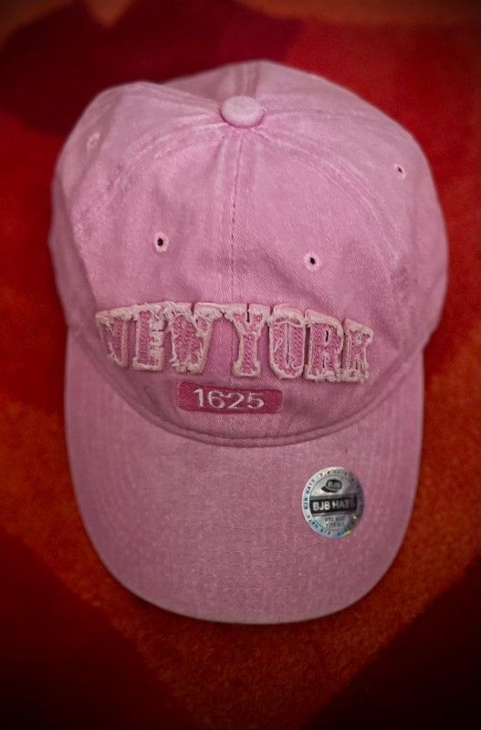 NWT, BJB HATS Pink Cap. 'New York 1625' embroidery. Adjustable. 100% Cotton