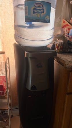 Water dispenser