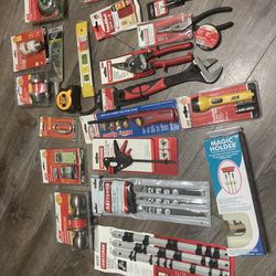 Home Improvement Must Have Variety  Tool Bundle