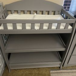 Delta Children Infant Changing Table