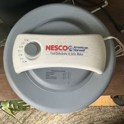 Nesco FD-61 Snackmaster Encore Food Dehydrator for Great Jerky and Snacks, 4 Trays, Gray