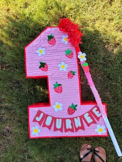 Pinata Plim Plim strawberry Dora exploradora Care Bears Roblox cars Fresita