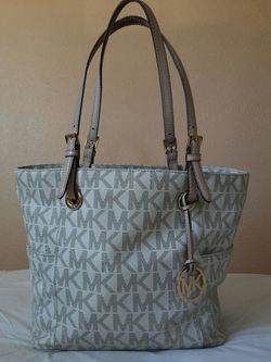 MK Purse