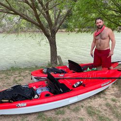 2x Pelican Challenger 100 sit-on-top recreational kayak
