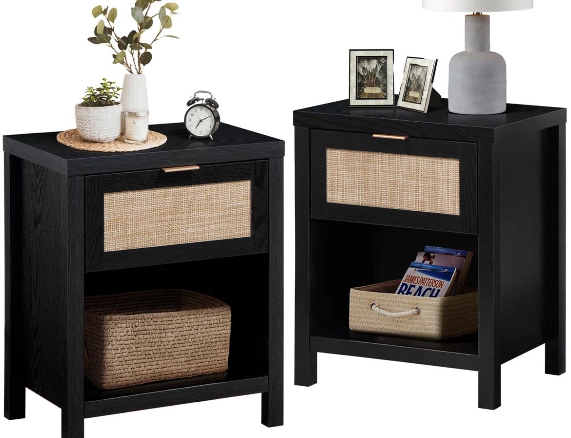 Set of 2 Black Nightstands