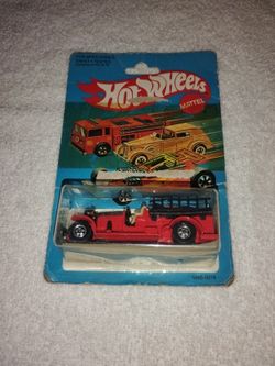 New Sealed 1982 Hot Wheels - Old Number 5 Red #1695 