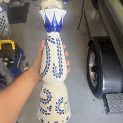 Class Azul Empty Bottles 